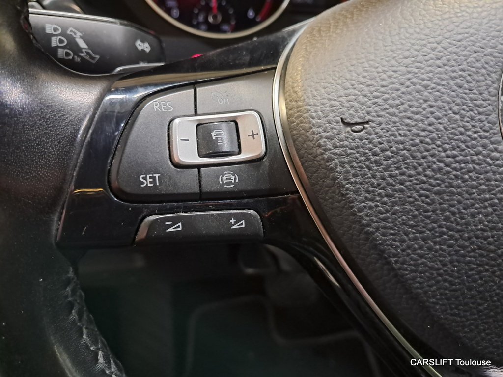 Volkswagen Tiguan - Photo 27