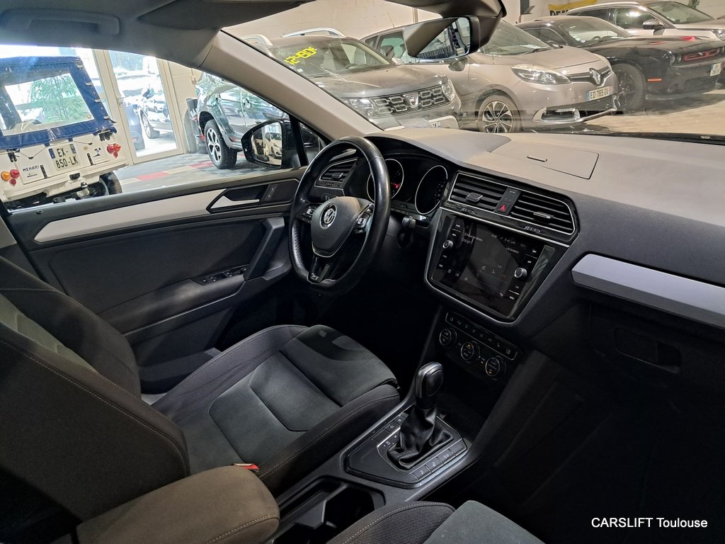 Volkswagen Tiguan - Photo 10