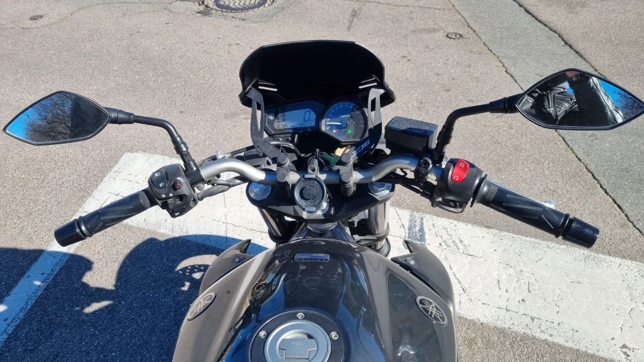 Yamaha Yamaha XJ6 600 - Photo 5