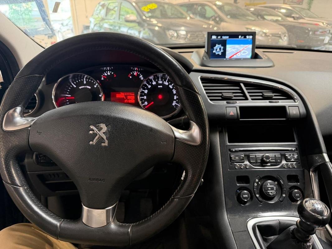 Peugeot 3008 - Photo 12