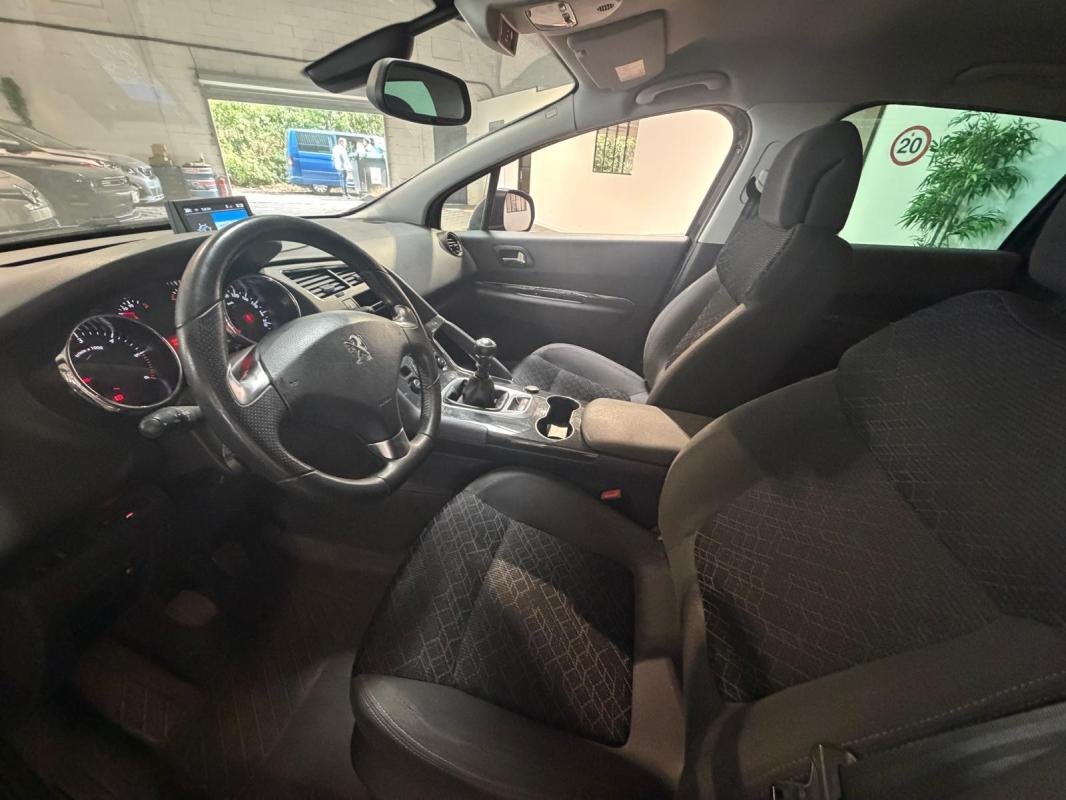 Peugeot 3008 - Photo 9