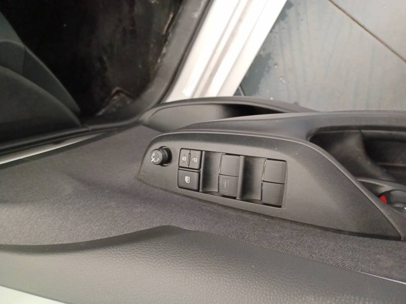 Toyota Yaris - Photo 15