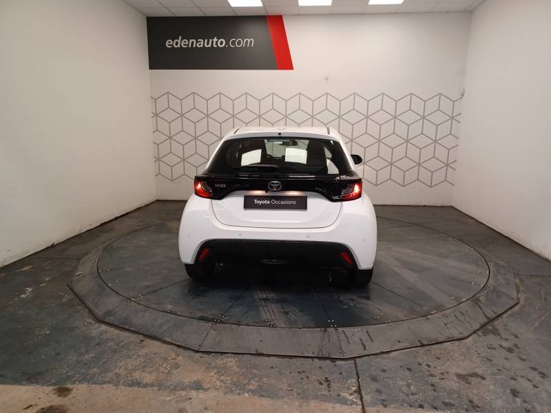 Toyota Yaris - Photo 4