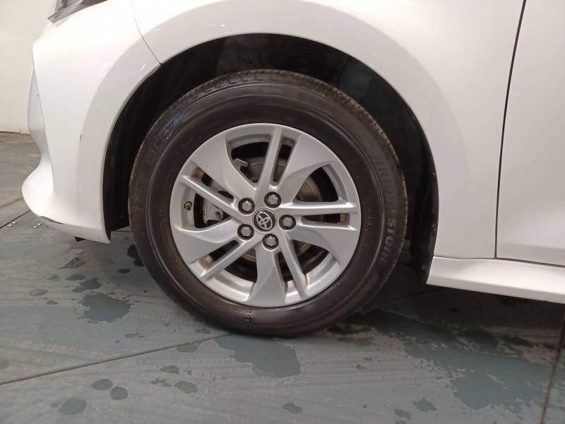 Toyota Yaris - Photo 9