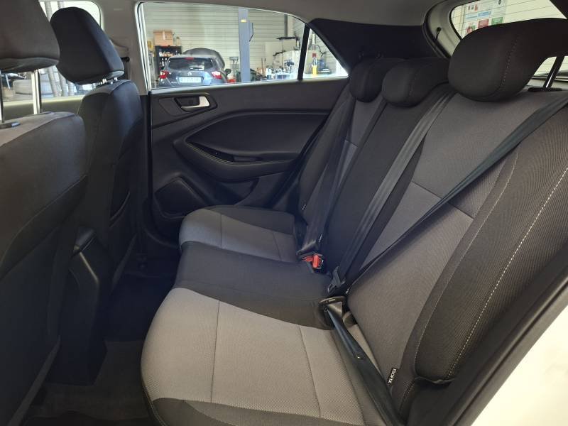 Hyundai i20 - Photo 31