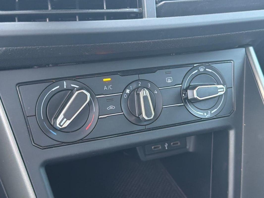 Volkswagen Polo - Photo 19