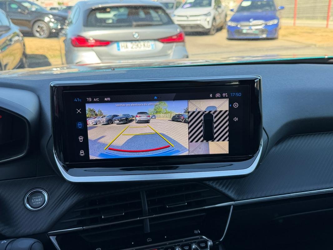 Peugeot 2008 - Photo 8