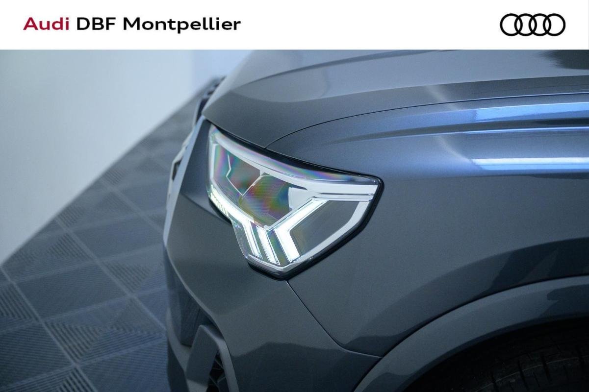Audi Q3 - Photo 14