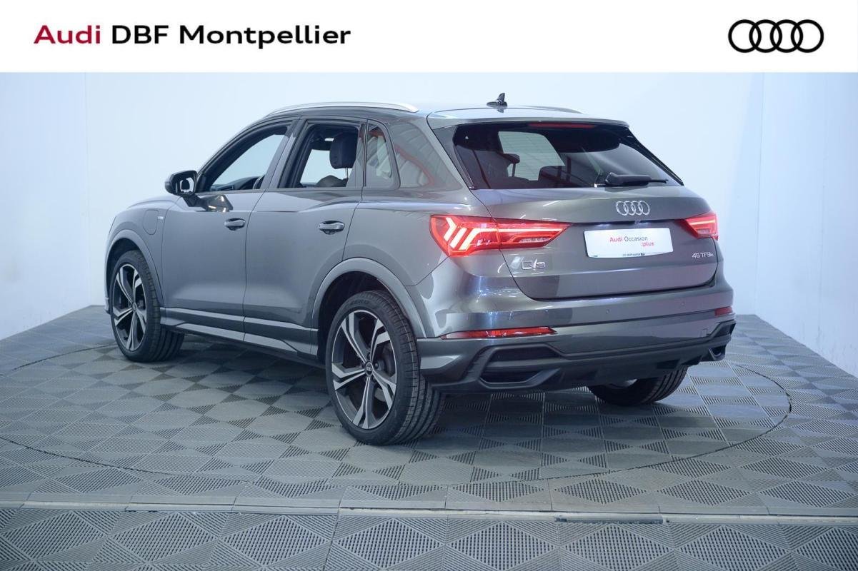 Audi Q3 - Photo 19