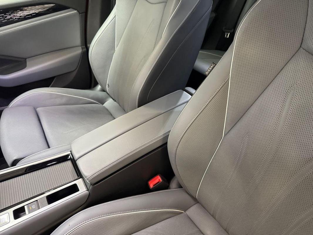 Volkswagen Passat - Photo 12