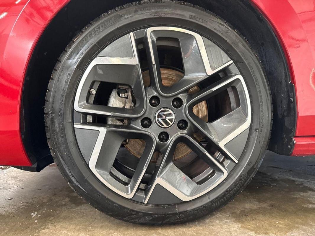 Volkswagen Passat - Photo 29