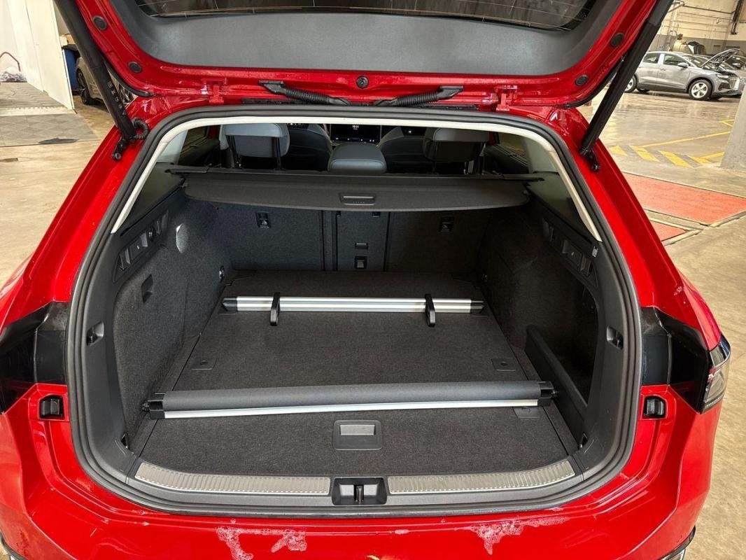 Volkswagen Passat - Photo 31