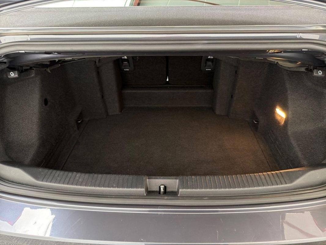 Volkswagen T-Roc - Photo 31