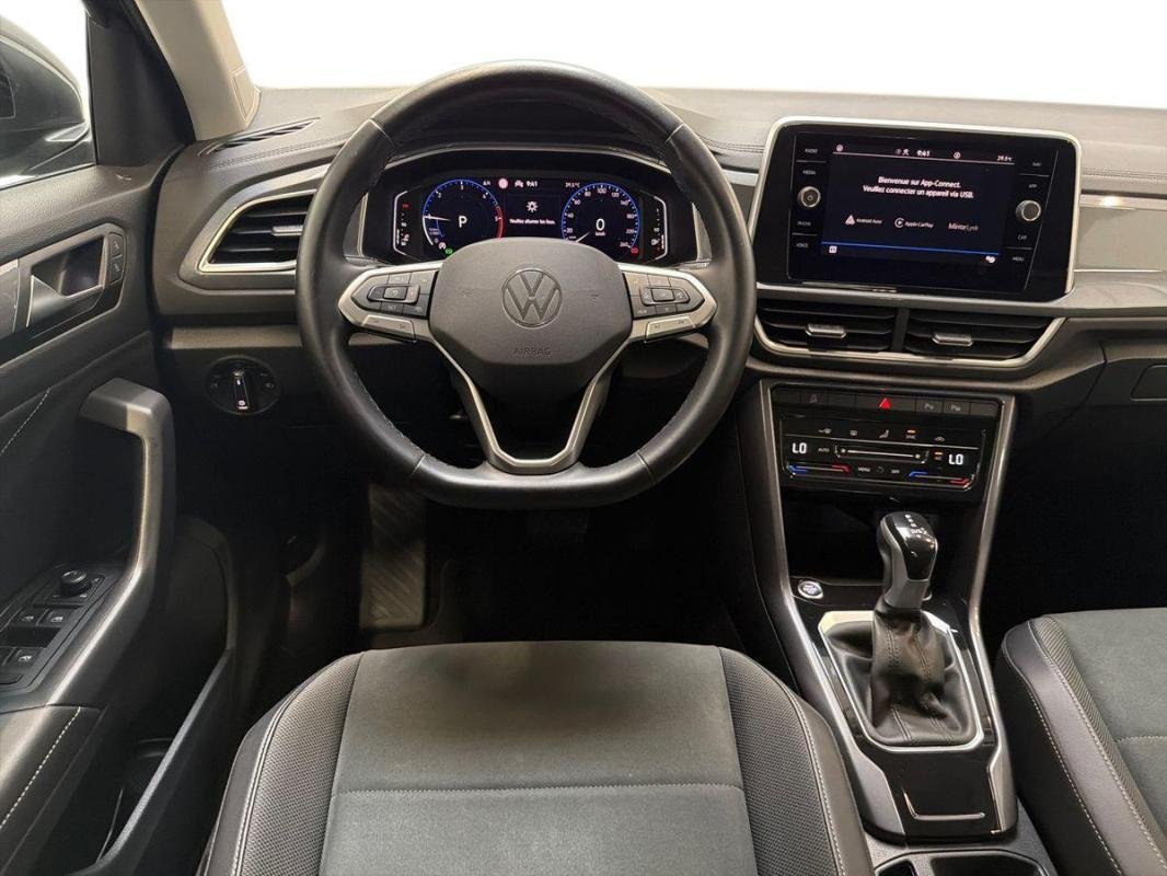 Volkswagen T-Roc - Photo 24
