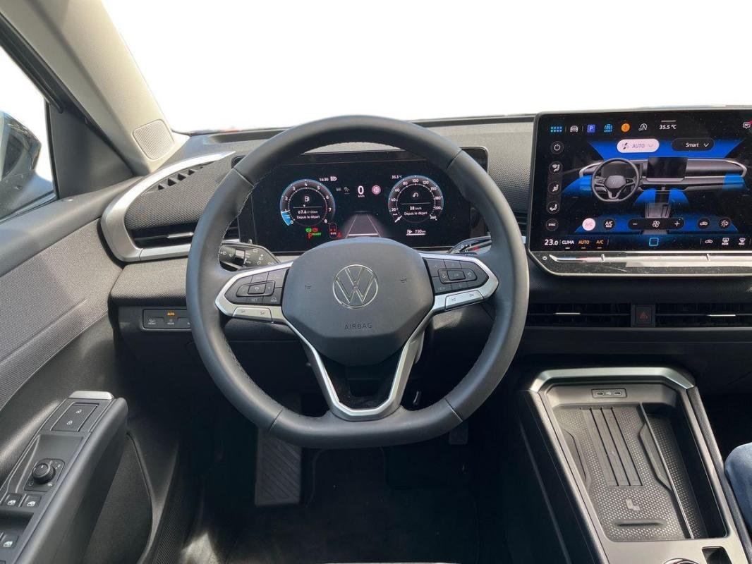 Volkswagen T-Roc - Photo 24