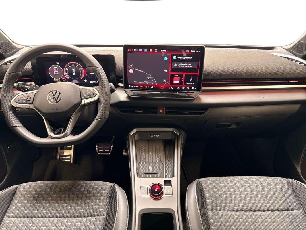 Volkswagen T-Roc - Photo 8