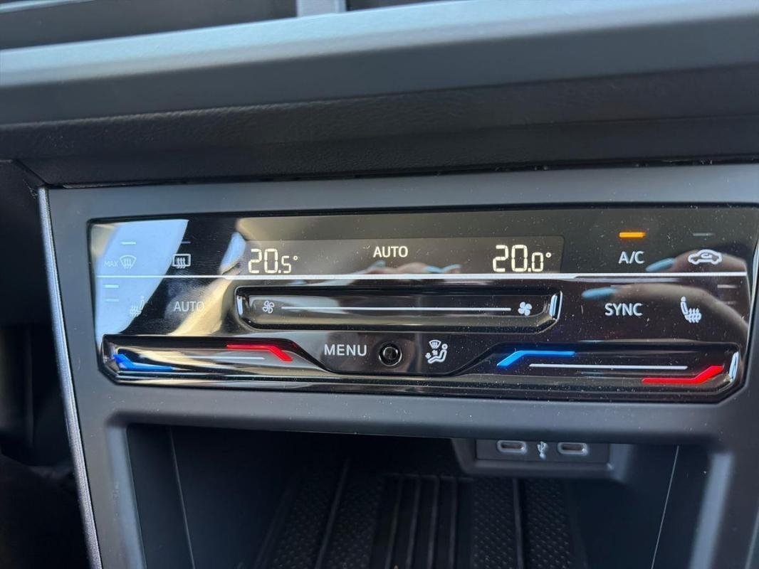 Volkswagen Polo - Photo 19