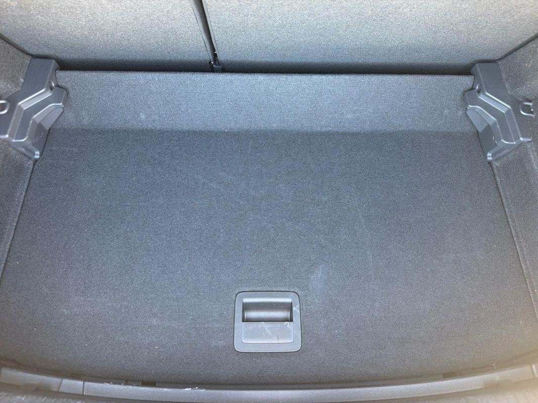 Volkswagen Polo - Photo 31