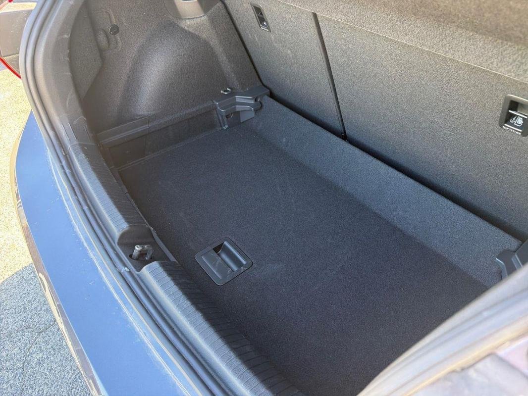 Volkswagen Polo - Photo 32