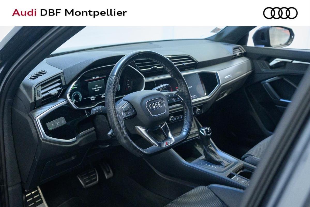 Audi Q3 - Photo 12