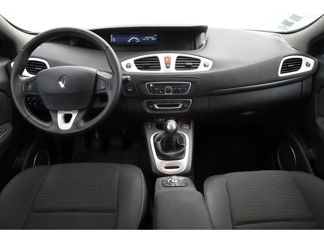 Renault Scénic - Photo 17