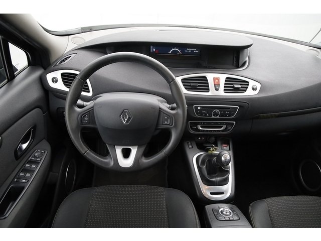 Renault Scénic - Photo 18