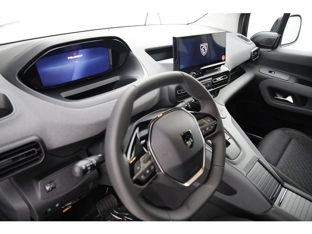 Peugeot Rifter - Photo 12