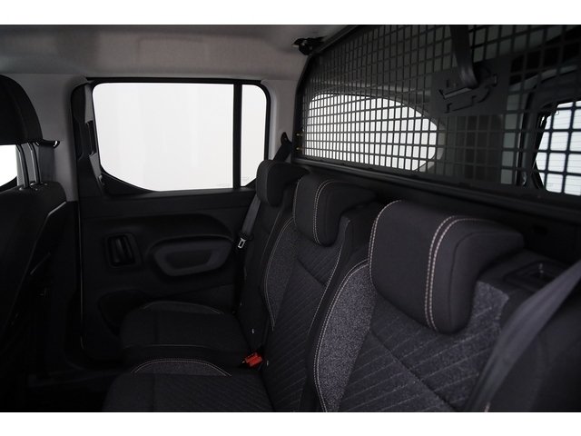Peugeot Rifter - Photo 14