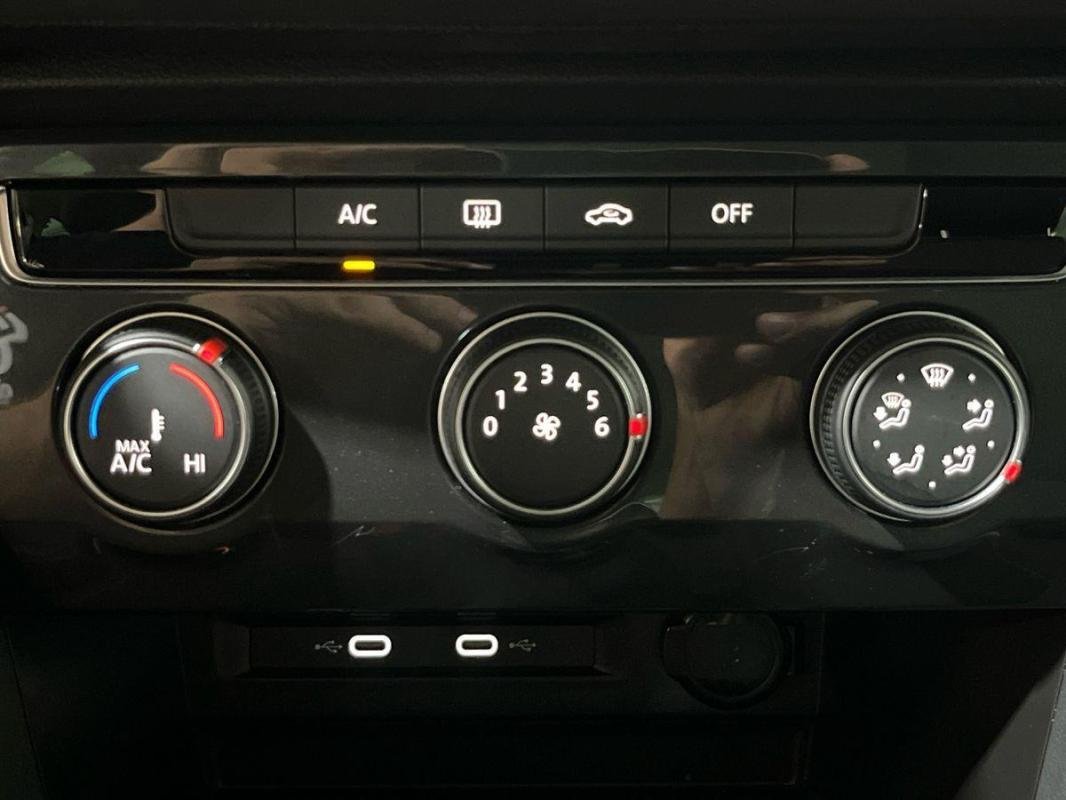 Volkswagen Tiguan - Photo 19