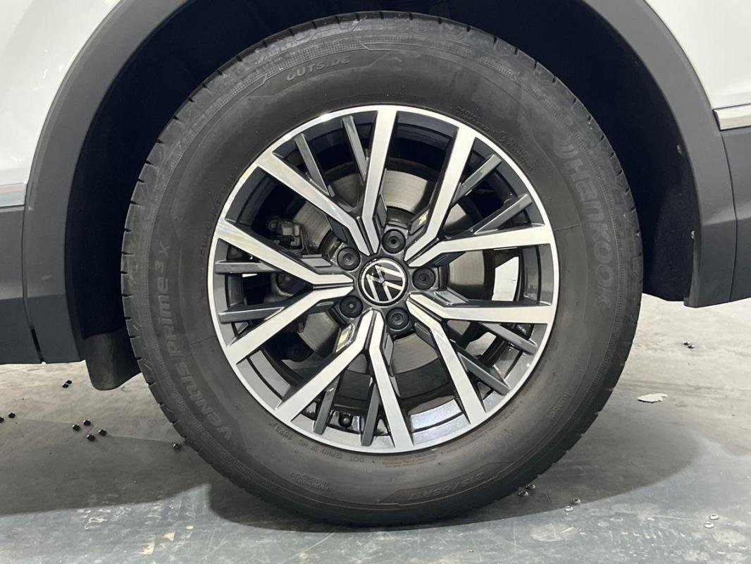 Volkswagen Tiguan - Photo 29