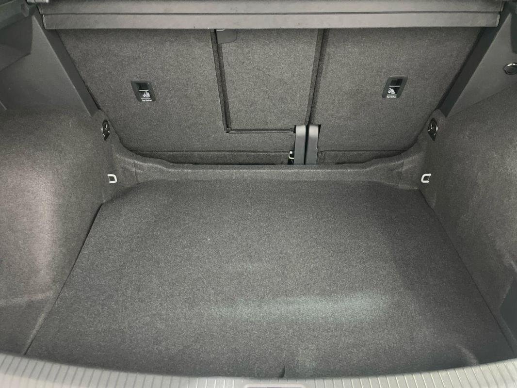 Volkswagen Tiguan - Photo 31