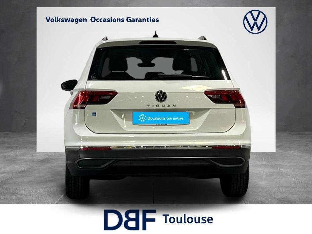 Volkswagen Tiguan - Photo 4