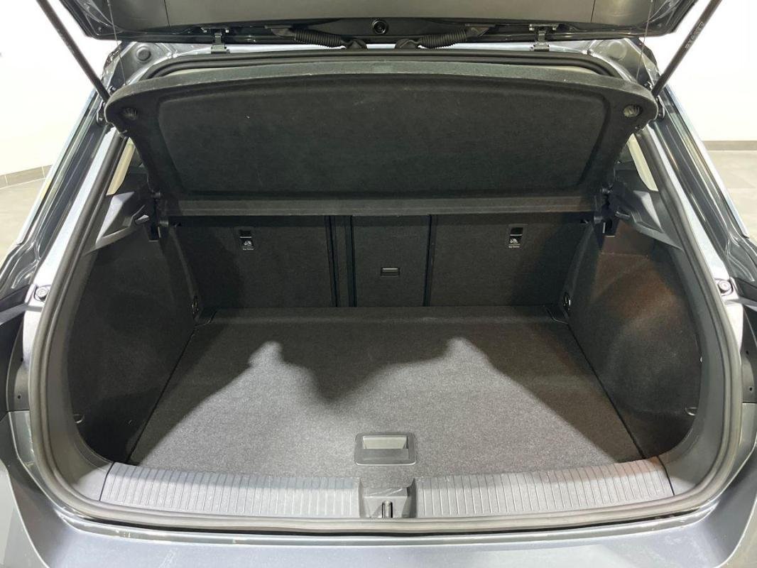Volkswagen T-Roc - Photo 31