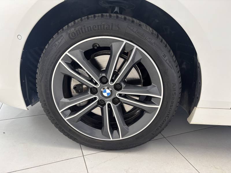 BMW Série 1 - Photo 12