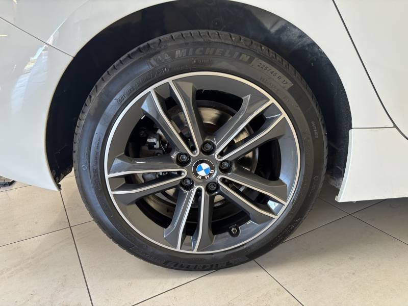 BMW Série 1 - Photo 14