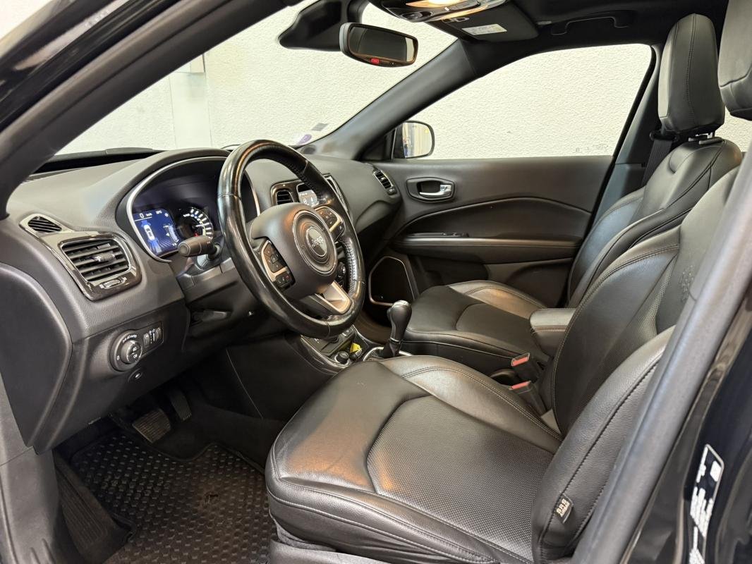Jeep Compass - Photo 16