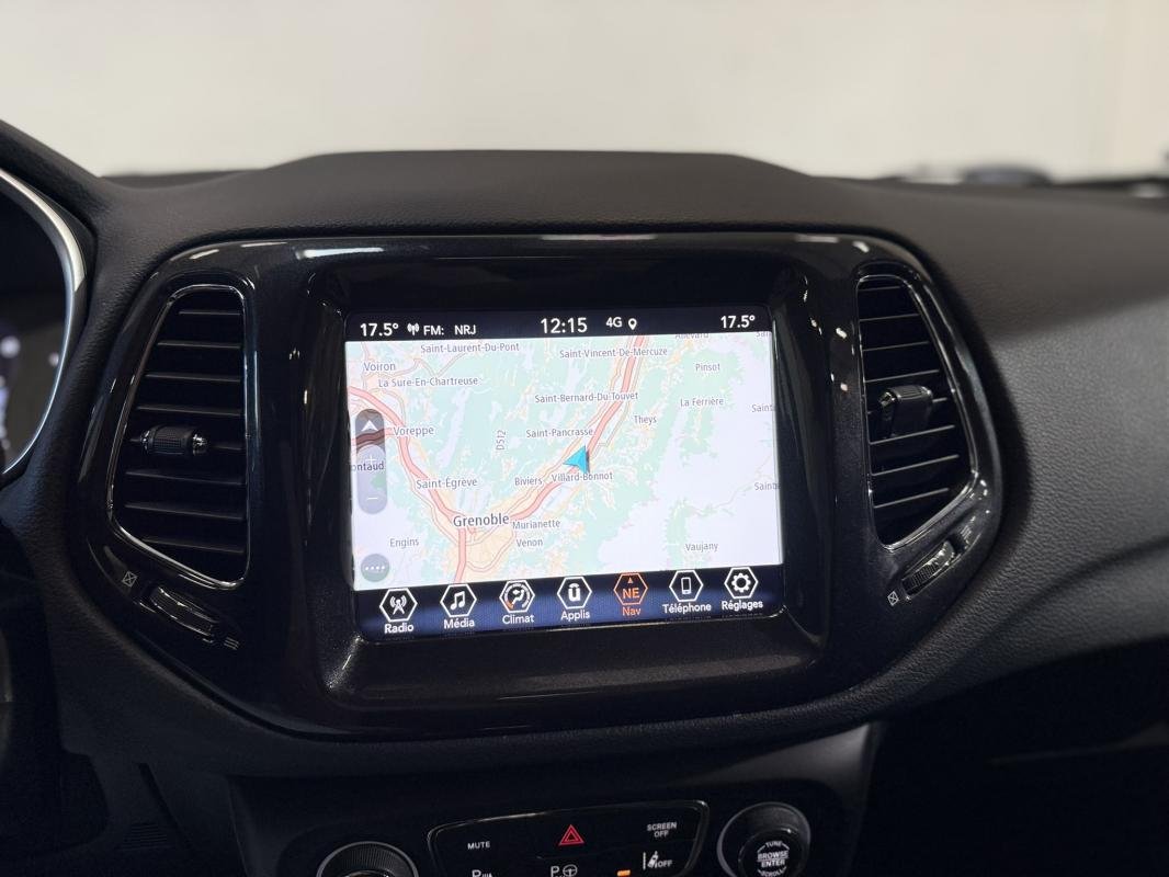 Jeep Compass - Photo 38