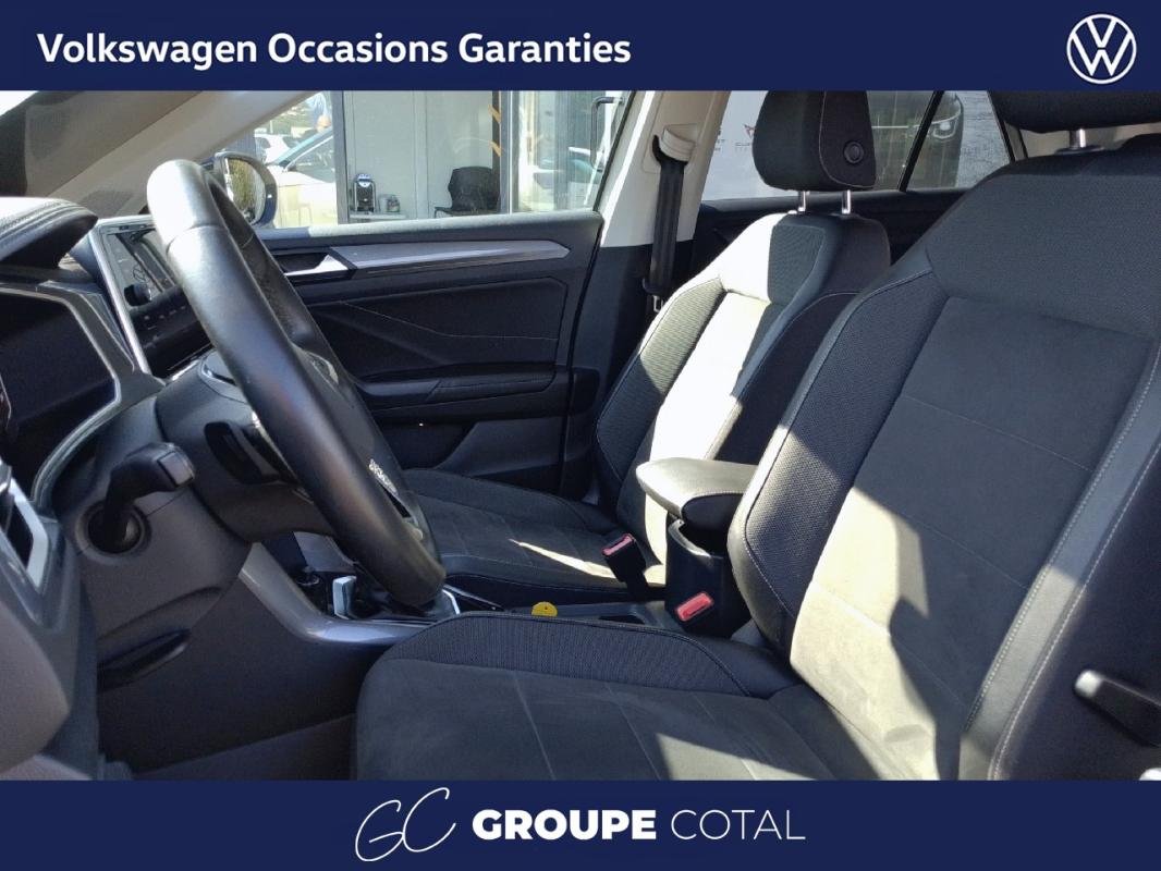 Volkswagen T-Roc - Photo 17