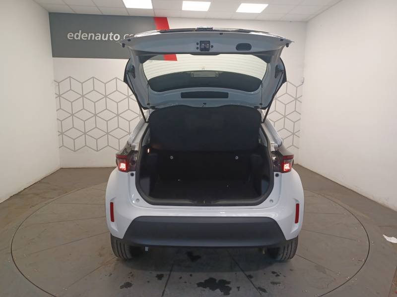 Toyota Yaris - Photo 17