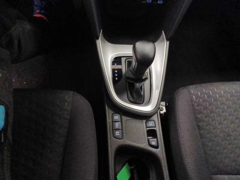Toyota Yaris - Photo 25