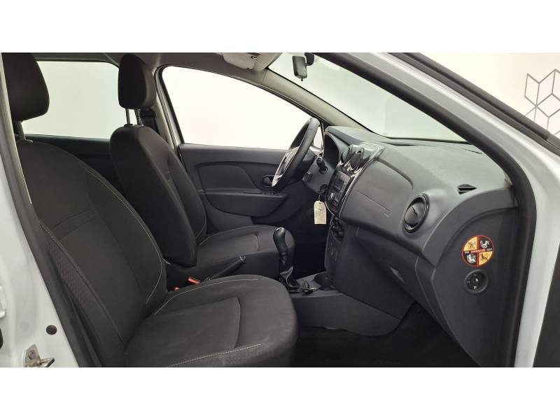 Dacia Logan - Photo 12