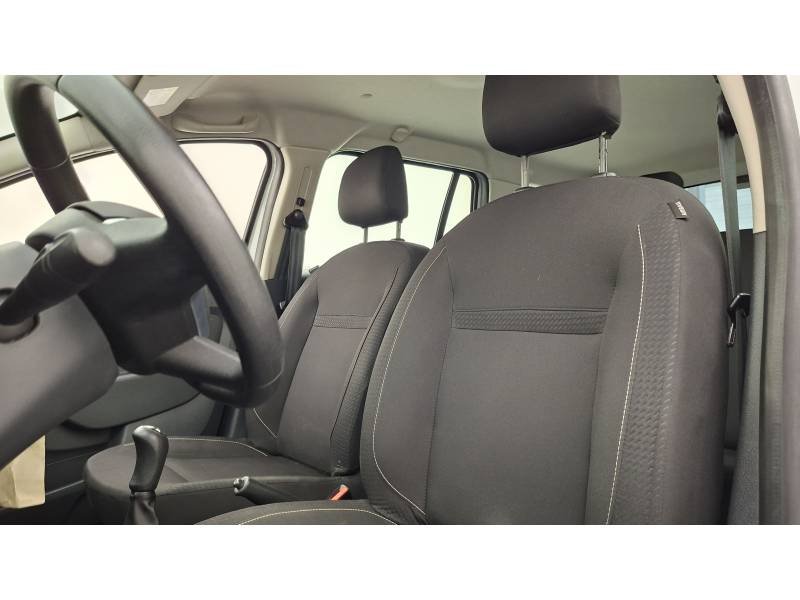 Dacia Logan - Photo 28