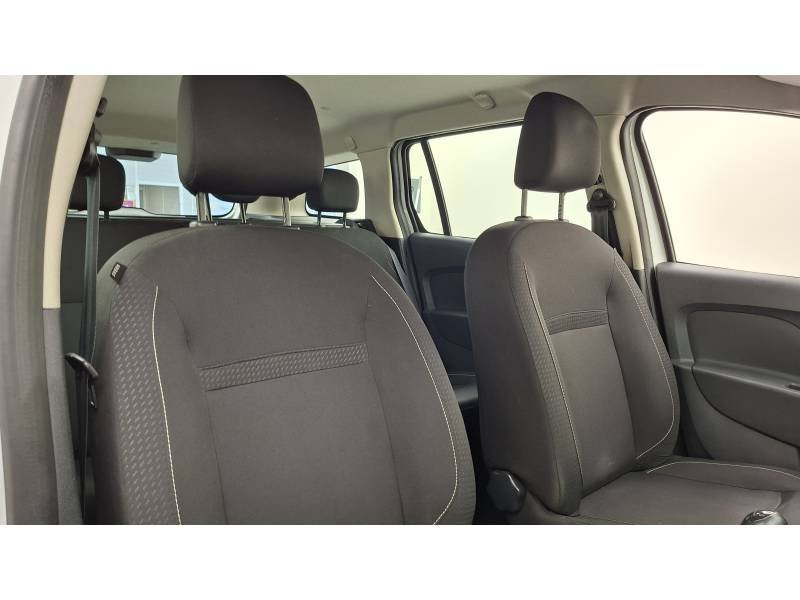 Dacia Logan - Photo 39