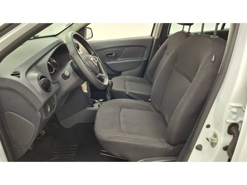 Dacia Logan - Photo 10