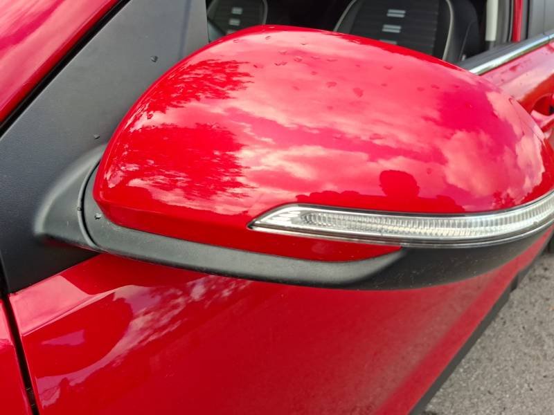 Kia Stonic - Photo 33