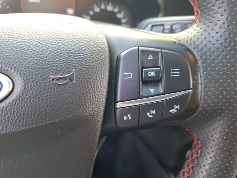 Ford Focus - Photo 17
