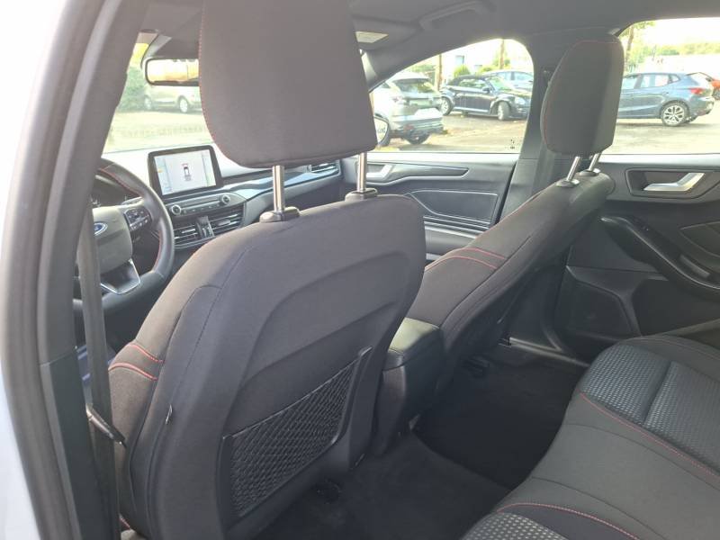 Ford Focus - Photo 26
