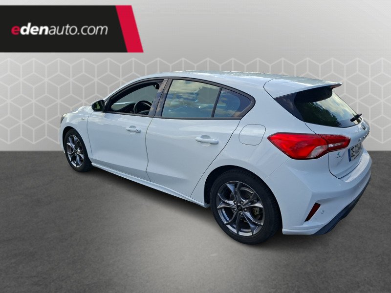 Ford Focus - Photo 4
