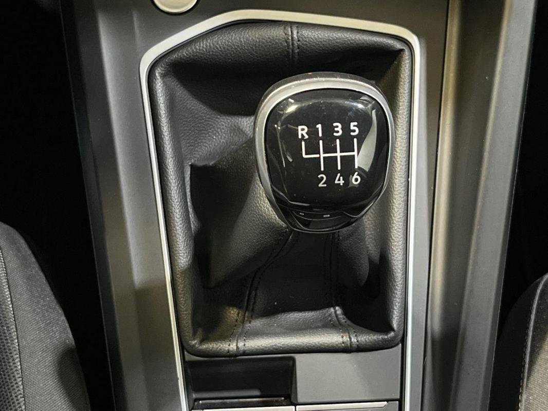 Volkswagen Golf - Photo 11