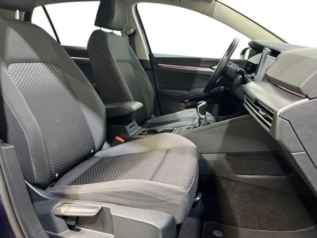 Volkswagen Golf - Photo 13